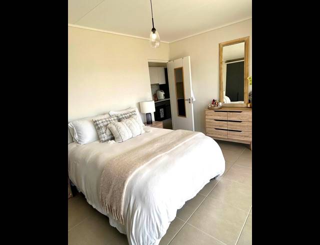 2 BEDROOM PROPERTY TO RENT IN THE HUNTSMAN
